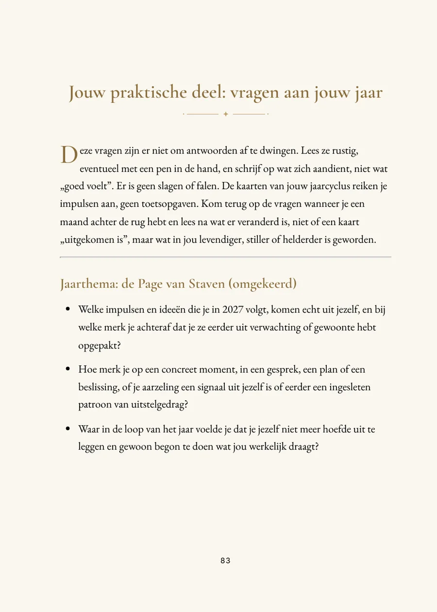 Tarotjaarboek: het praktische deel met vragen